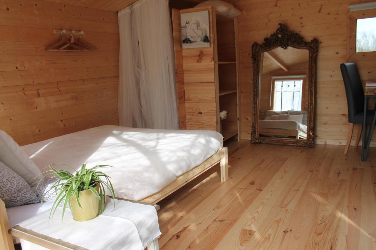 Chambre Studio Photo Chalet Sdb Partagee A Proximite Chavagne Екстер'єр фото